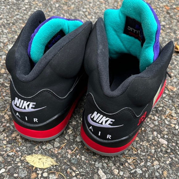 Nike Jordan 5 Retro Top 3” Black and Purple High-Top Sneakers - Picture 4 of 5